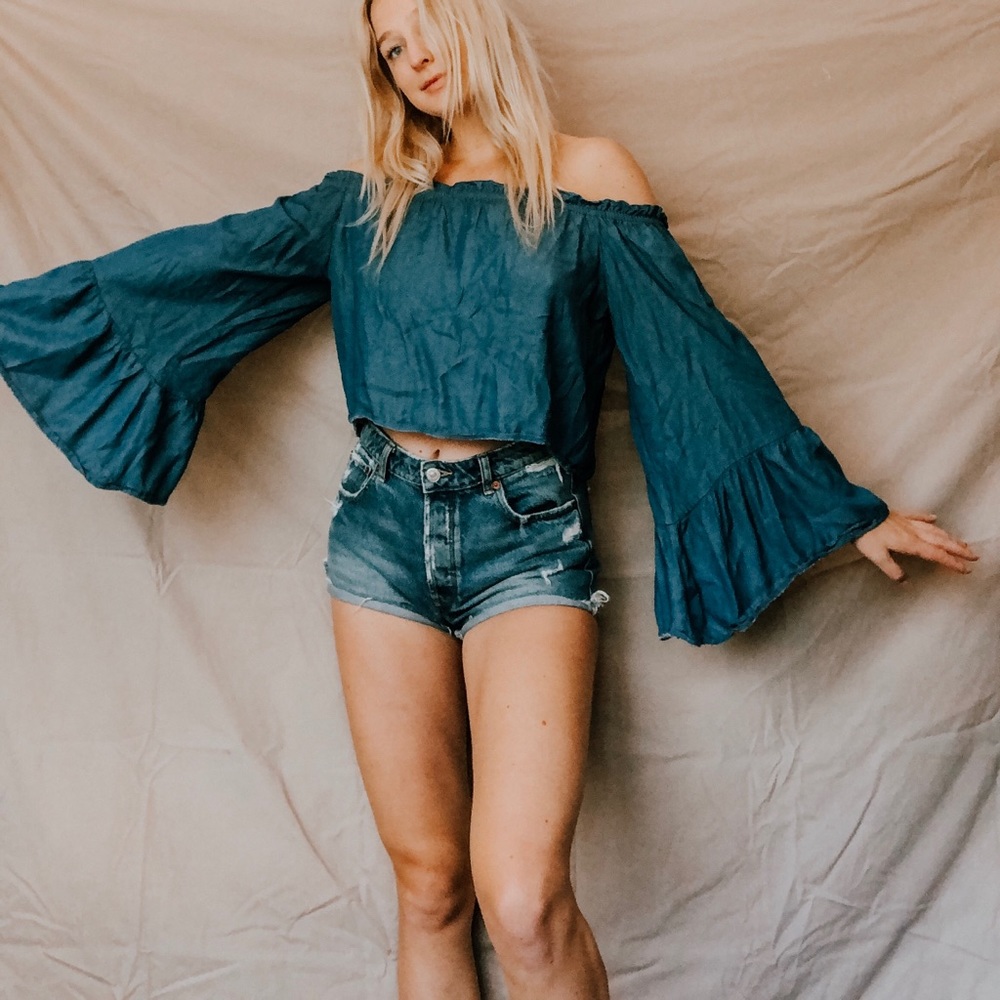 LF off the shoulder bell sleeve top
